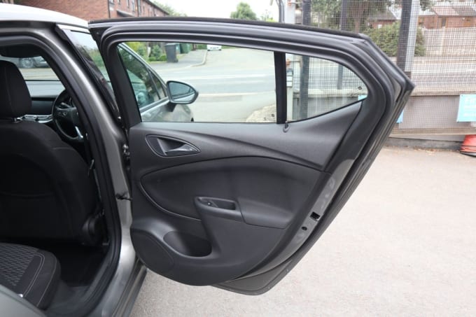 2016 Vauxhall Astra