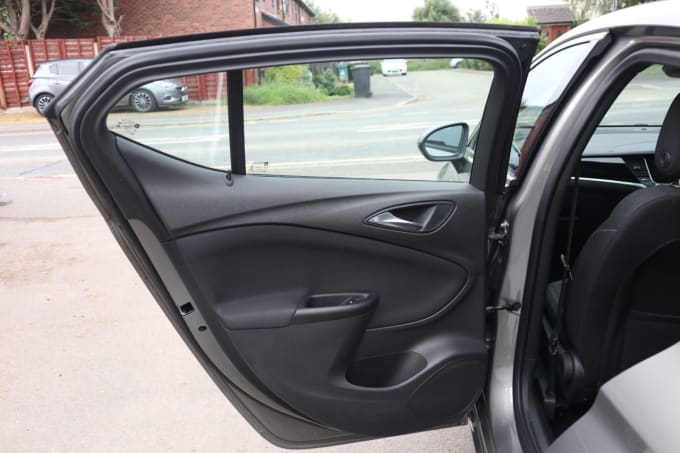 2016 Vauxhall Astra