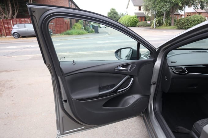 2016 Vauxhall Astra