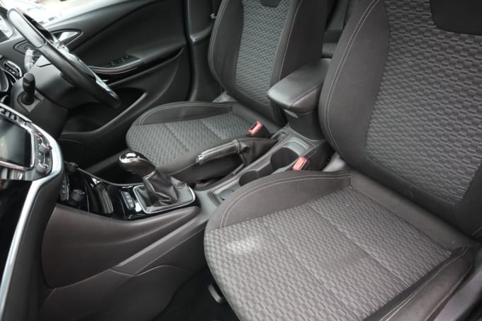 2016 Vauxhall Astra