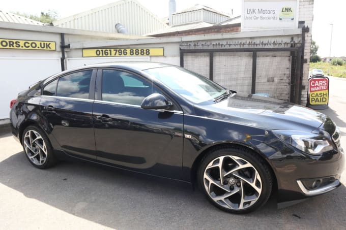 2025 Vauxhall Insignia