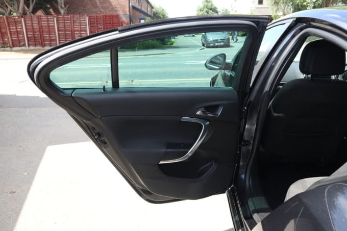 2025 Vauxhall Insignia