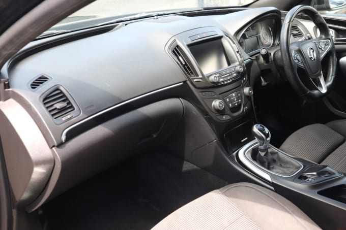2025 Vauxhall Insignia