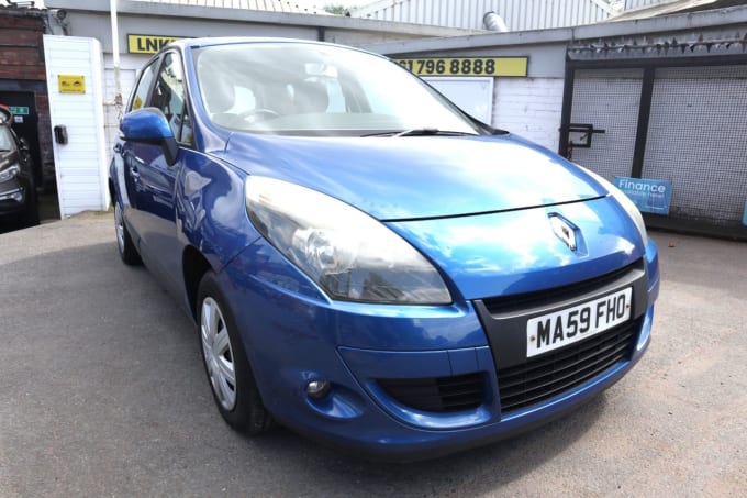 2025 Renault Scenic