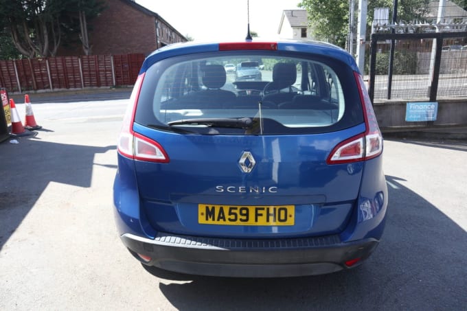 2025 Renault Scenic