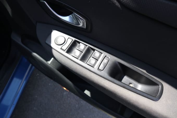 2025 Renault Scenic