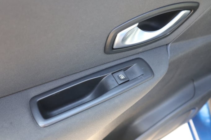 2025 Renault Scenic