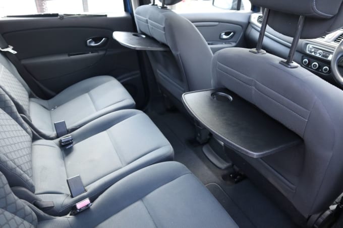 2025 Renault Scenic
