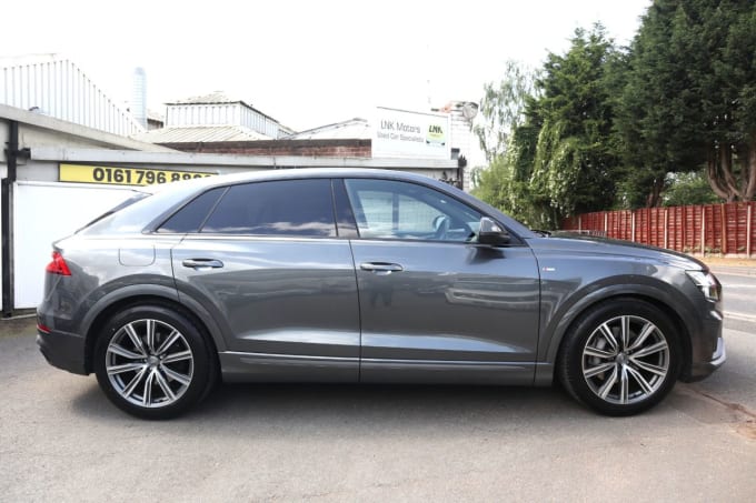 2025 Audi Q8
