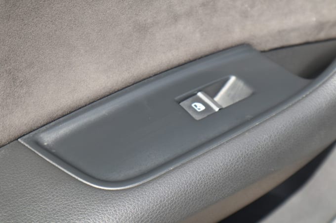 2025 Audi Q8