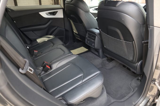 2025 Audi Q8