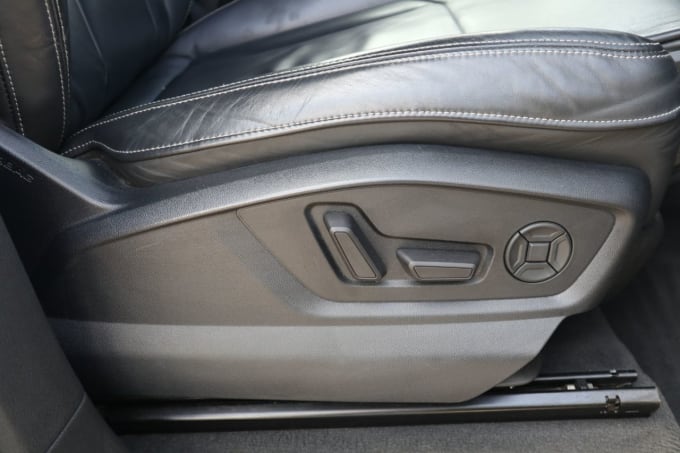 2025 Audi Q8