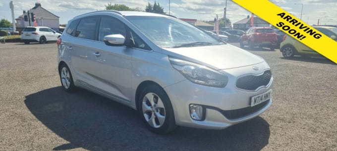 2025 Kia Carens