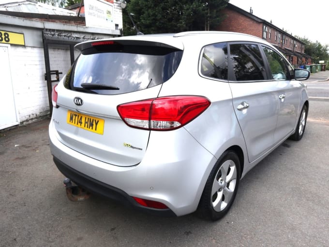 2025 Kia Carens