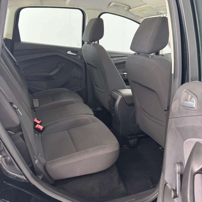 2025 Ford C-max