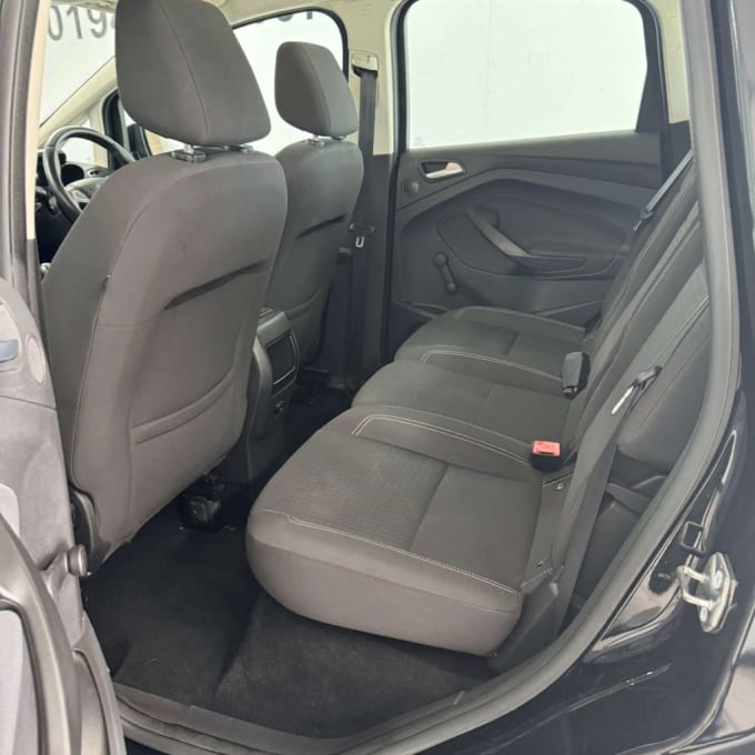 2025 Ford C-max