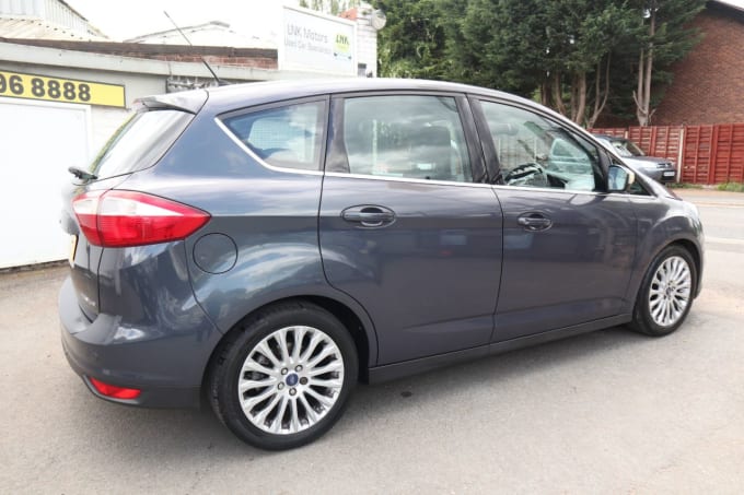 2025 Ford C-max