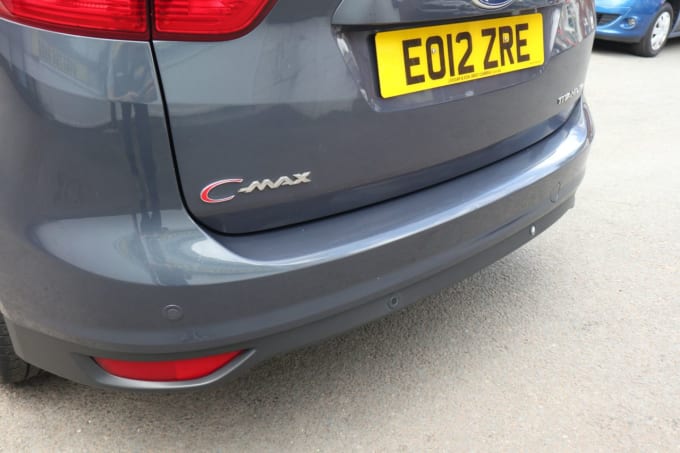2025 Ford C-max
