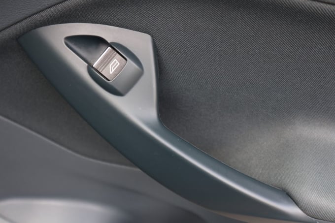 2025 Ford C-max