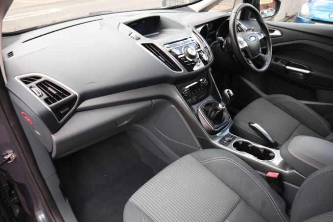 2025 Ford C-max