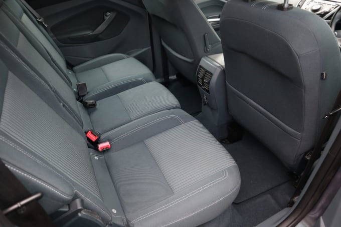 2025 Ford C-max
