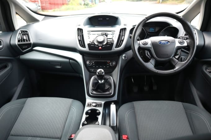 2025 Ford C-max