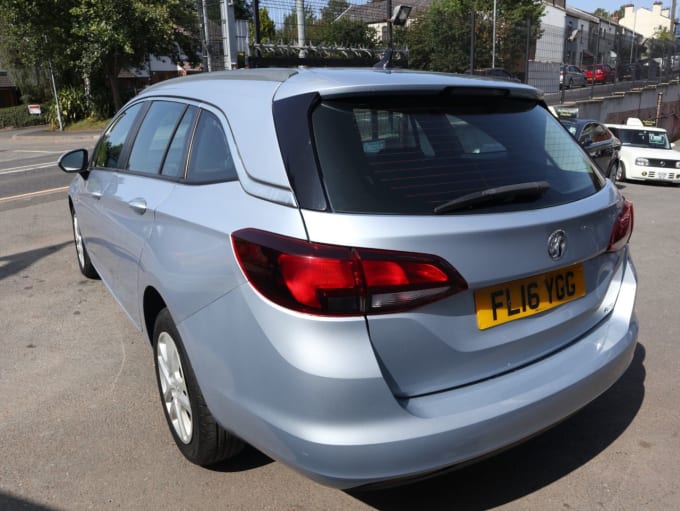 2025 Vauxhall Astra