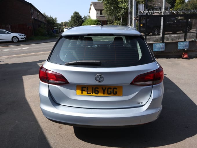 2025 Vauxhall Astra