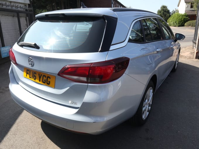 2025 Vauxhall Astra