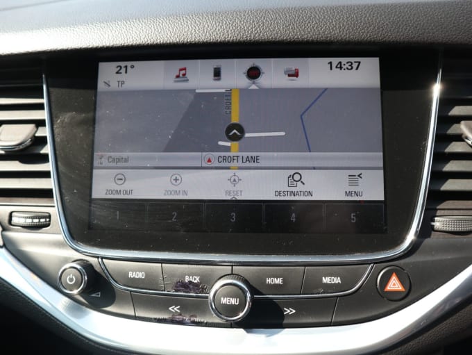 2025 Vauxhall Astra