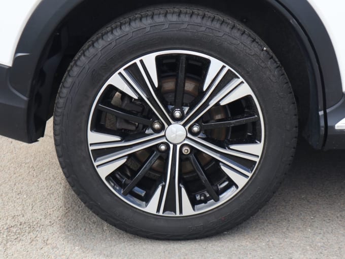 2025 Mitsubishi Eclipse Cross