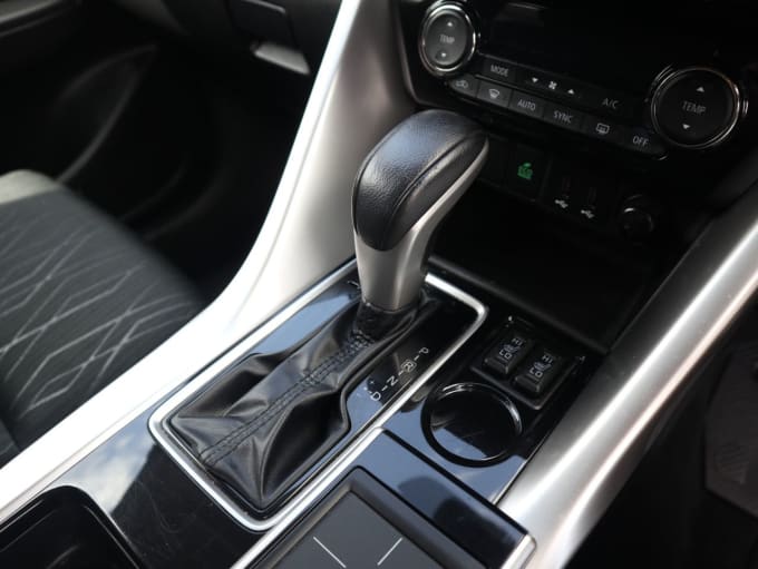 2025 Mitsubishi Eclipse Cross