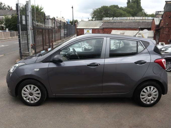 2025 Hyundai I10