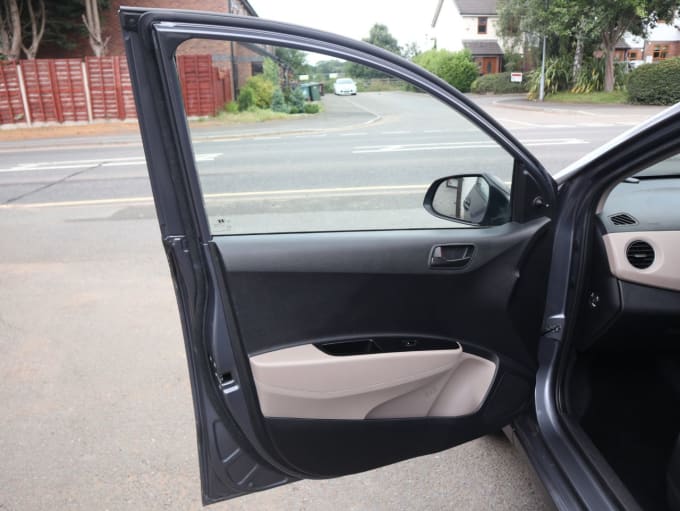 2025 Hyundai I10