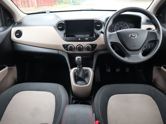 2025 Hyundai I10