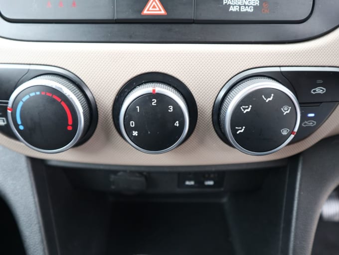 2025 Hyundai I10