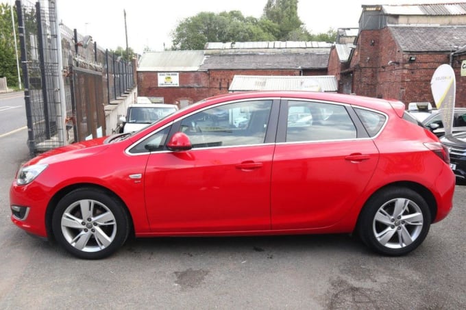 2025 Vauxhall Astra
