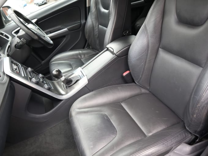 2025 Volvo S60