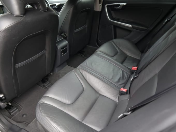 2025 Volvo S60