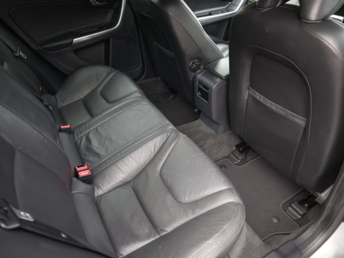 2025 Volvo S60