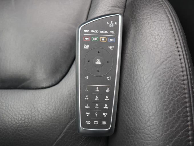 2025 Volvo S60