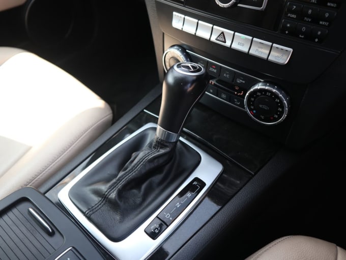 2025 Mercedes-benz C-class