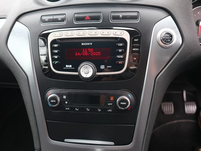 2025 Ford Mondeo