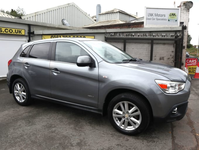 2025 Mitsubishi Asx