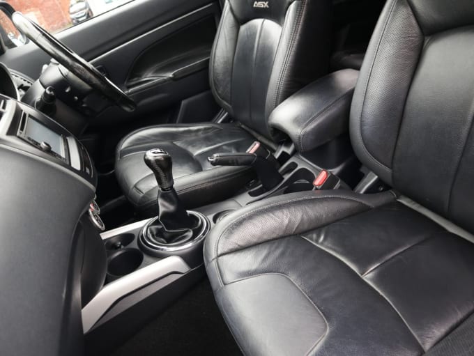 2025 Mitsubishi Asx