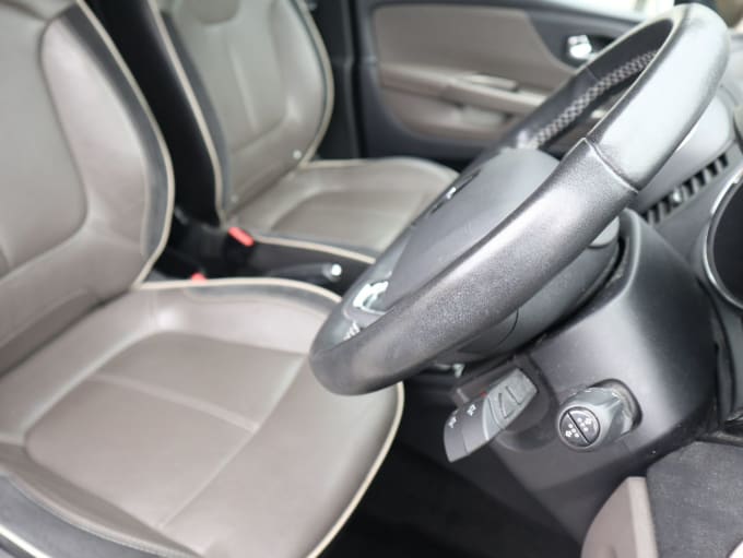 2025 Renault Captur