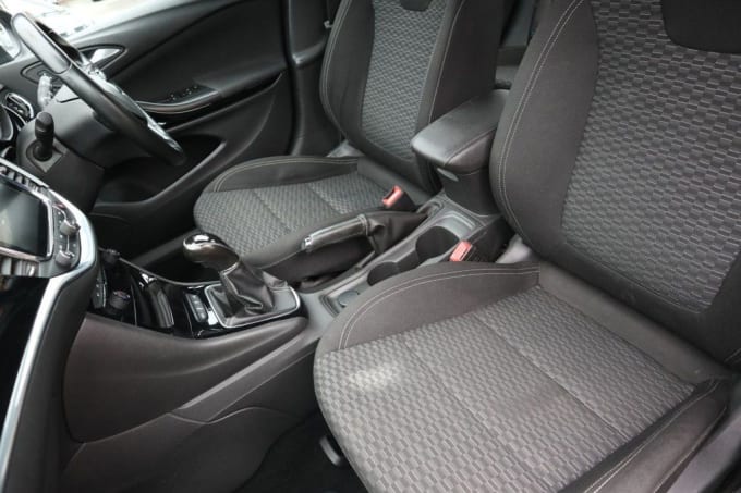 2016 Vauxhall Astra