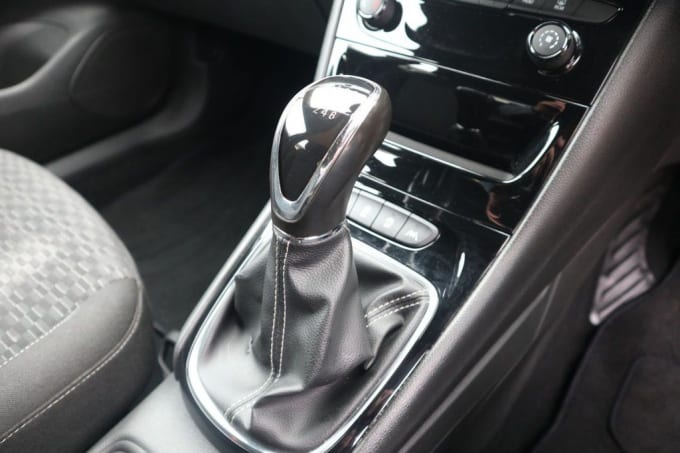 2016 Vauxhall Astra
