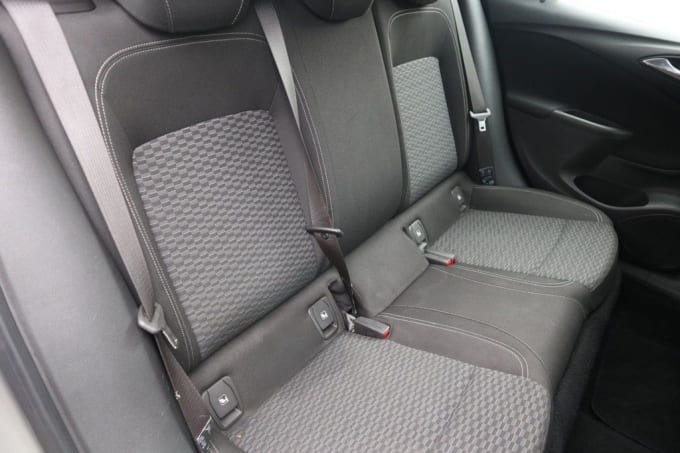2016 Vauxhall Astra