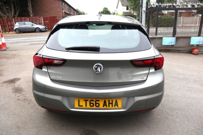 2016 Vauxhall Astra